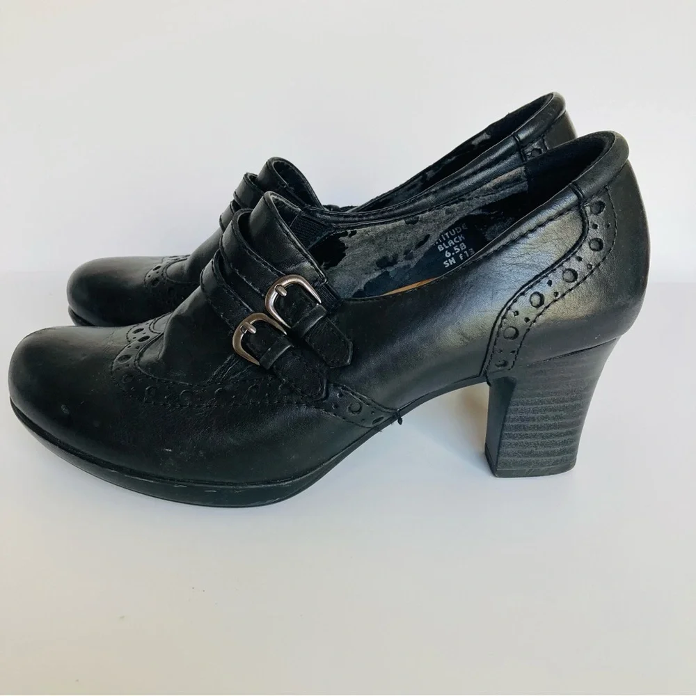 2 Pairs Earth Brand Latitude Black Leather Loafer Heels 6.5